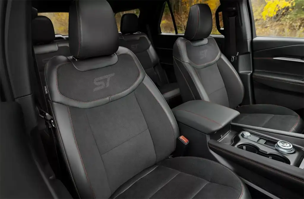 ford-explorer-2025-interior-6